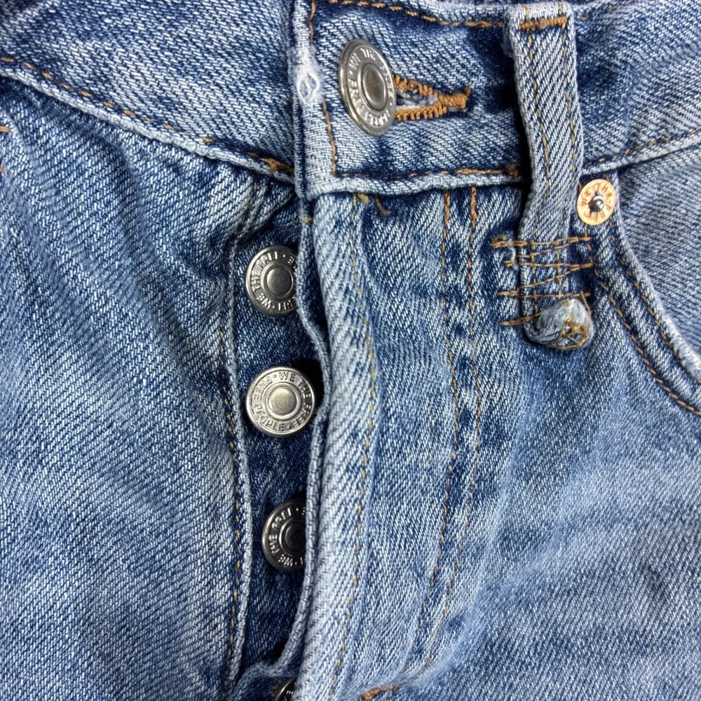 Free People We The Free Denim Shorts Women 24 Blue Distressed Raw Hem